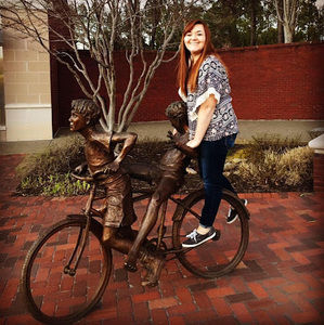 Meet your Posher, Ashlyn